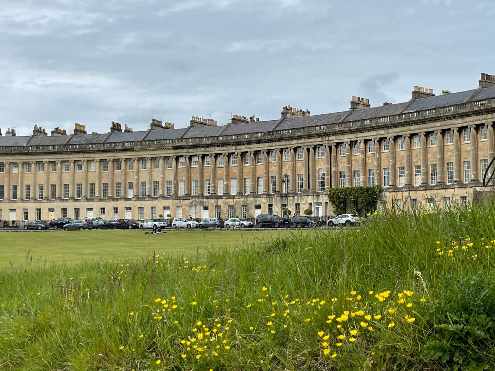 Circus Mews Townhouse:2 Beds:2 En-Suite Baths:Parking:City Centre:Quiet Area エクステリア 写真