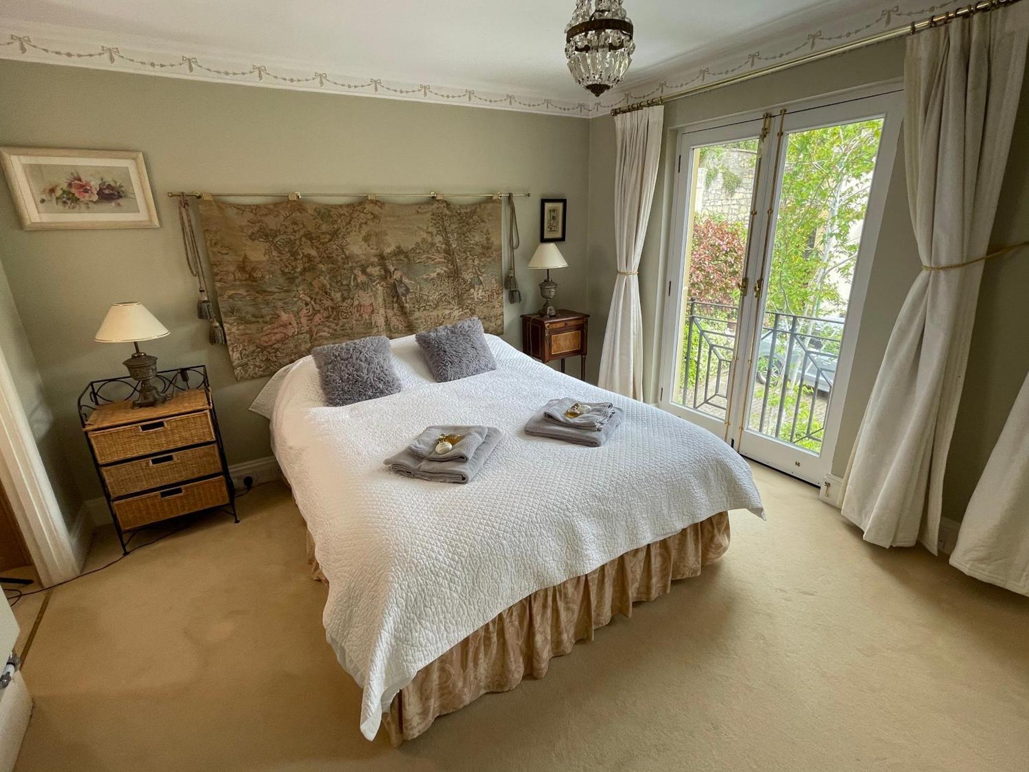 Circus Mews Townhouse:2 Beds:2 En-Suite Baths:Parking:City Centre:Quiet Area エクステリア 写真